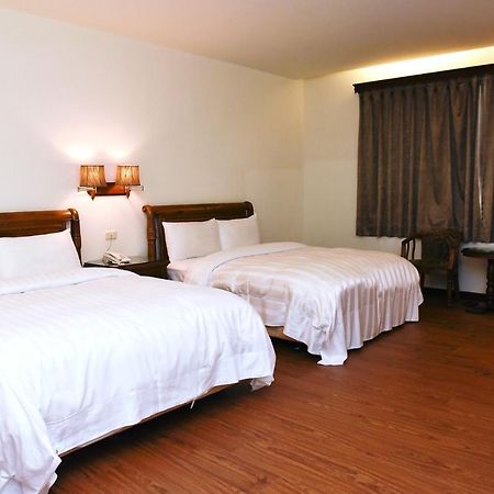 England Business Motel Yilan Luaran gambar