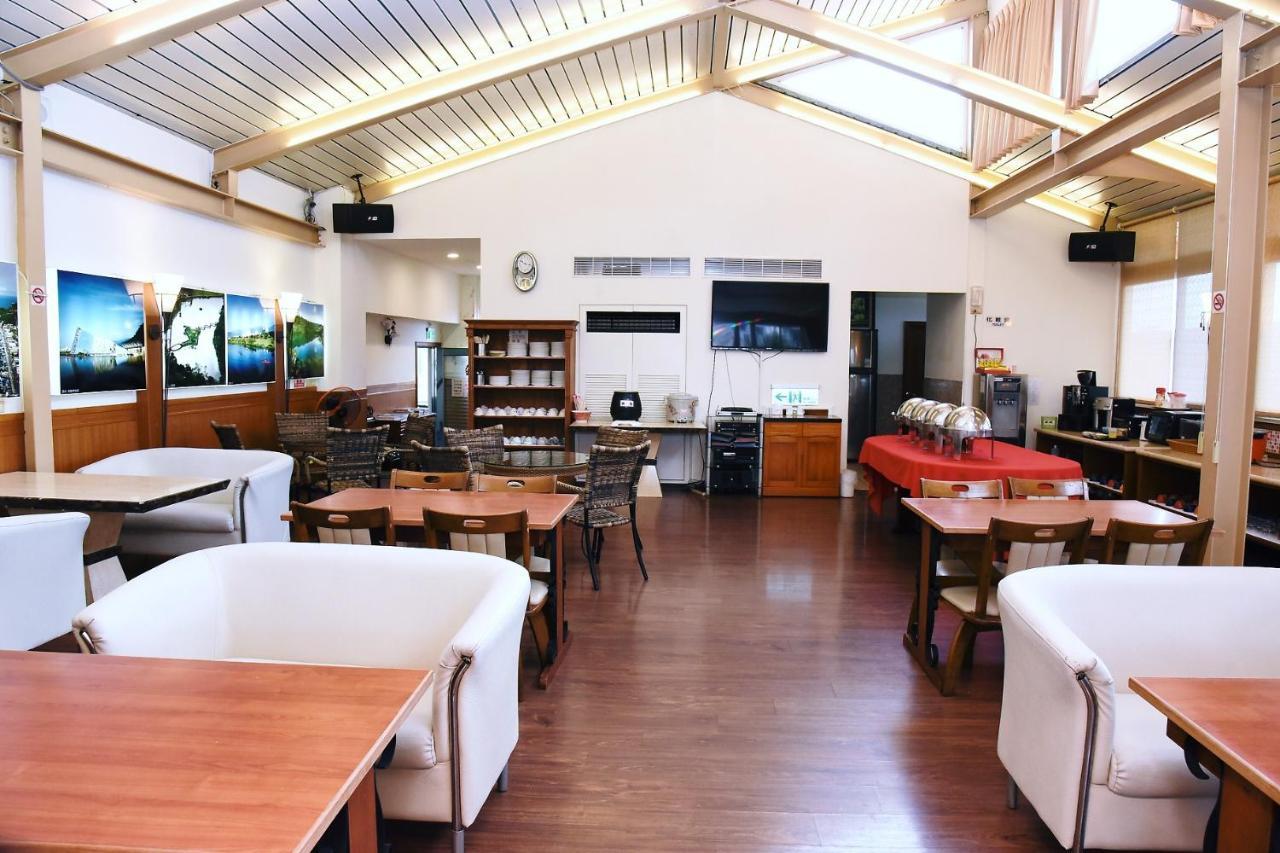 England Business Motel Yilan Luaran gambar